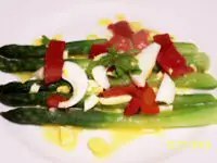 Asparagus with Egg and Roasted Peppers Recipe
