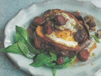 Baked Sweet Potato, Chorizo, Mushrooms and Egg Baked Sweet Potato, Chorizo, Mushrooms and Egg