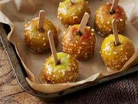 Nutty Toffee Apples (Candy Apples) Recipe