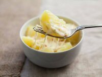 Cauliflower Soup with Melted Stilton<br> &Caramelised Onions