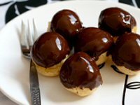 Profiteroles in Hot Chocolate Recipe Profiteroles in Hot Chocolate Recipe